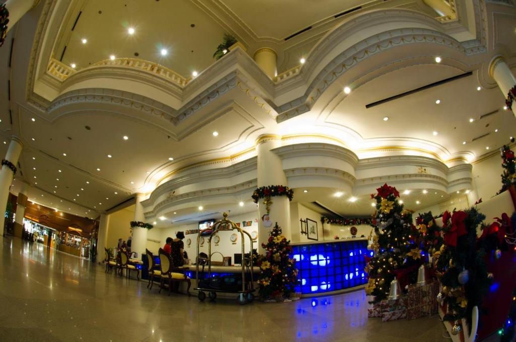 Ac Hotel By Marriott Ипох Экстерьер фото