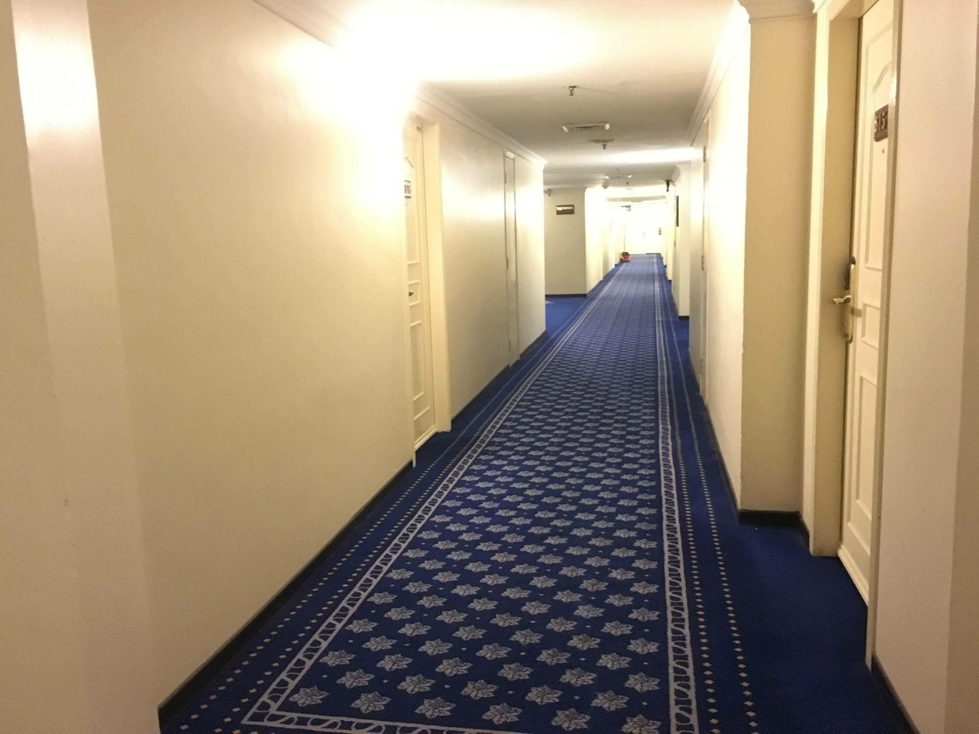 Ac Hotel By Marriott Ипох Экстерьер фото